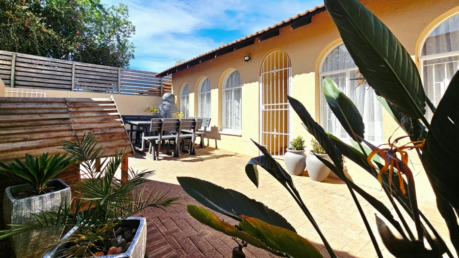 2 Bedroom Property for Sale in Heuwelsig Free State
